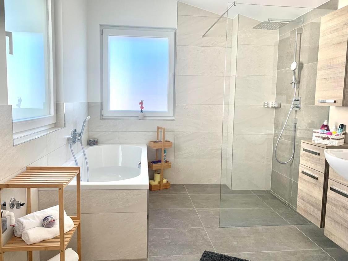 Ena Apartment *